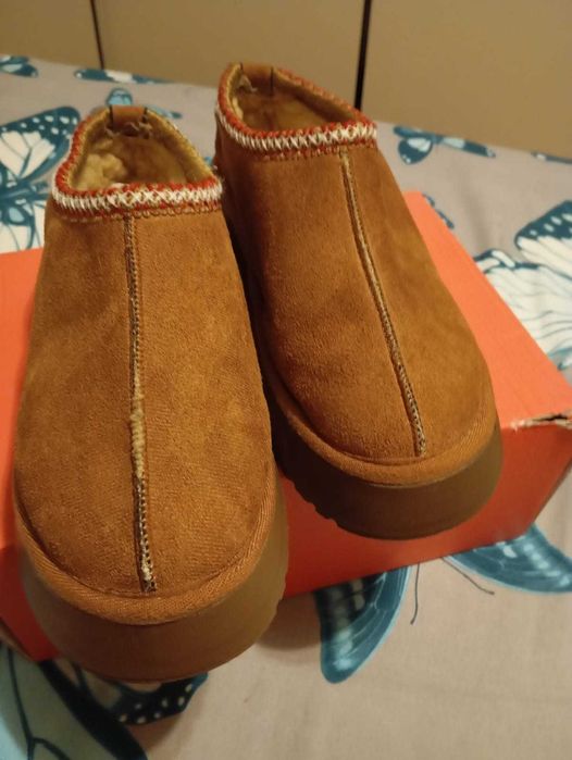 Papuci UGG Maro nr.39