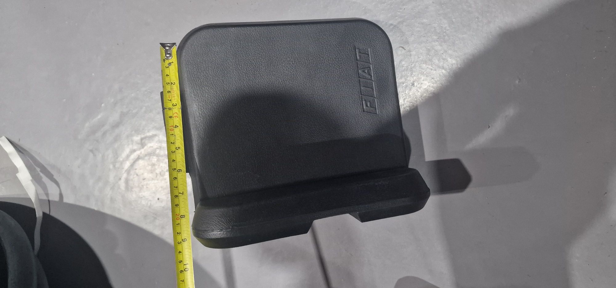 Scaun pasager tractor fiat pret 790 lei se poate trimite prin curier r