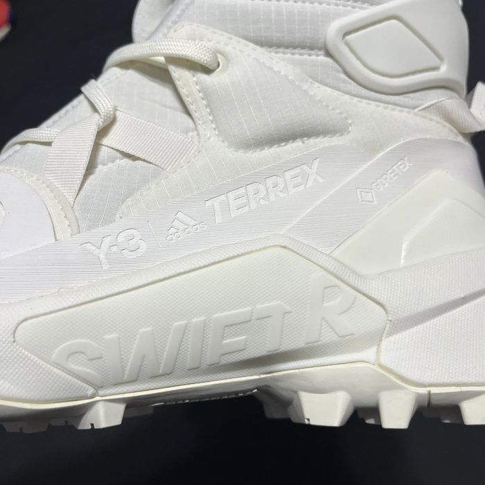 Ghete  Y-3 Terrex Swift R3 GTX(nu North face, Cumbria, UGG)