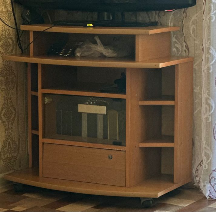 Продается шкаф тумба