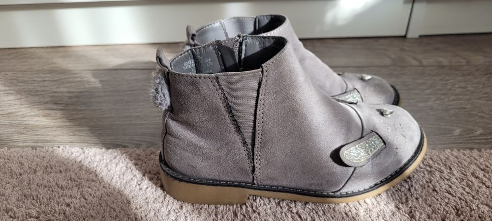 Ghete fete, modele diferite, mr. 29/30