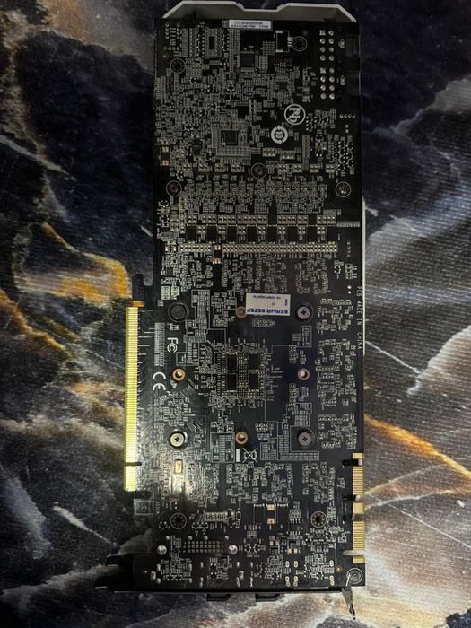 Продам Gigabyte 1080ti