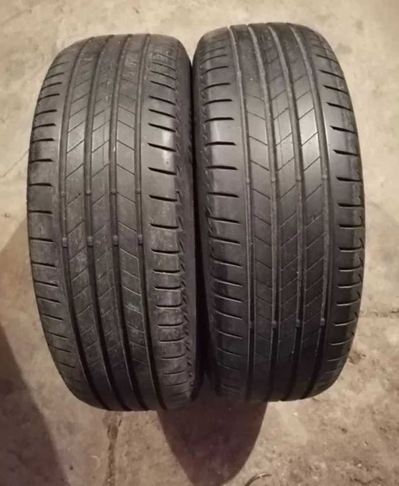 Продавам 2 броя летни гуми 185.65.15 на 1 сезон дот 2021 Brijiston
