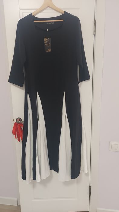 Женское платье новое