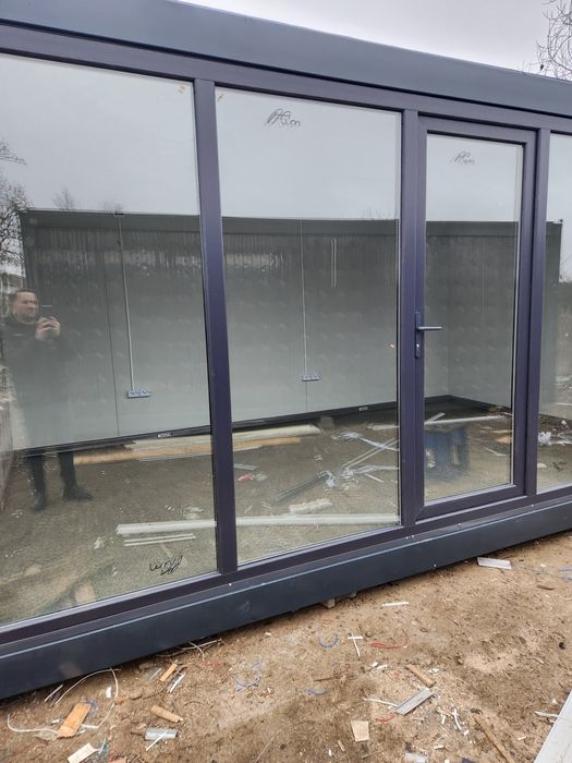 Vând Container Modular