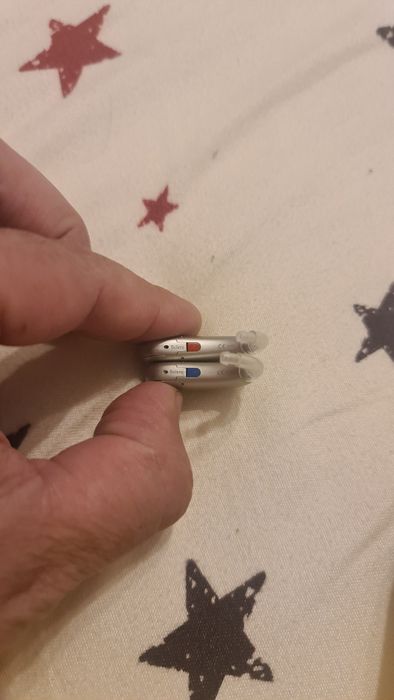 Phonak  Marvel Bolero M90 cu aplicatie blue pentru stanga tooth 

Bole