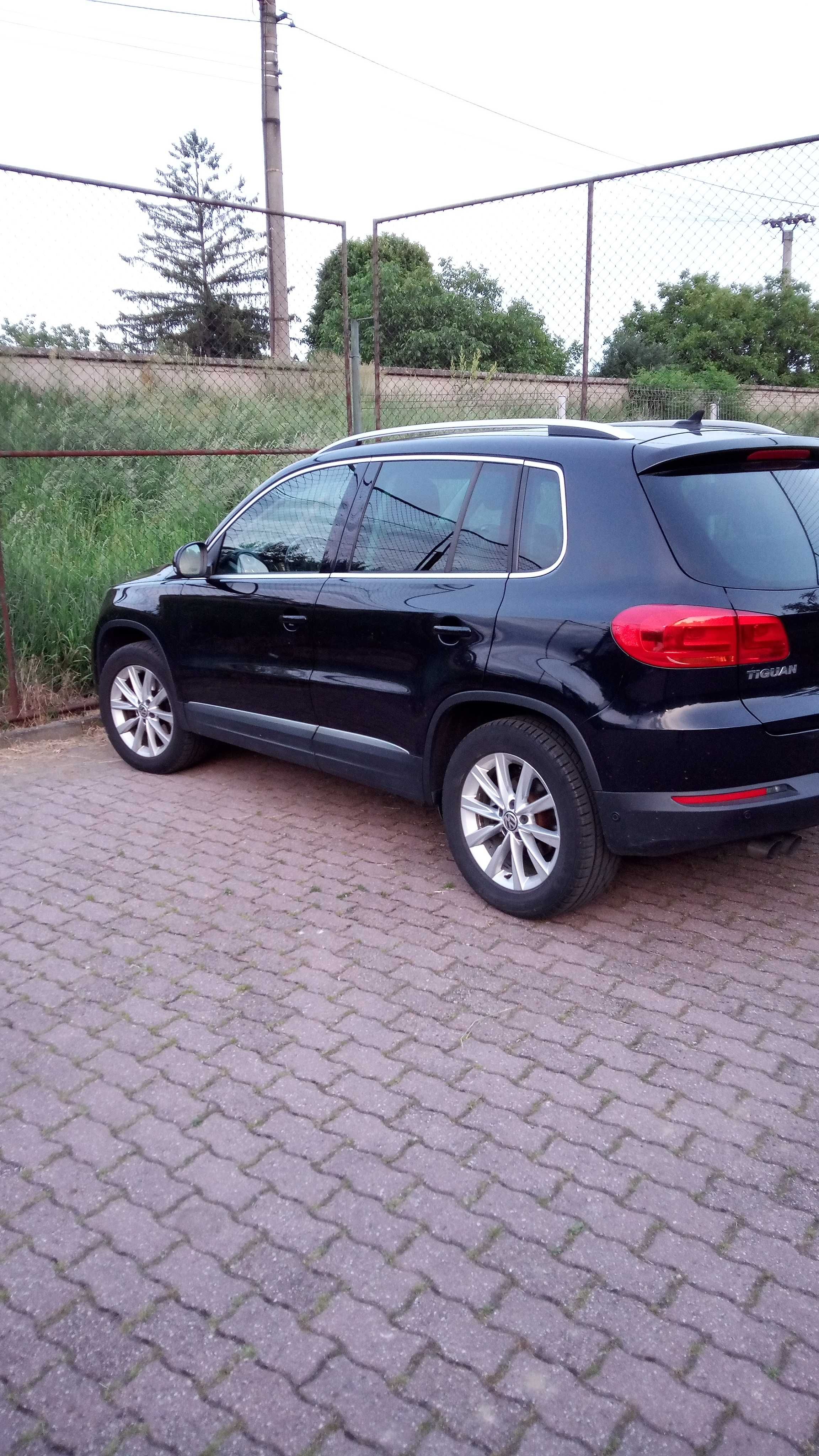 Volkswagen  Tiguan