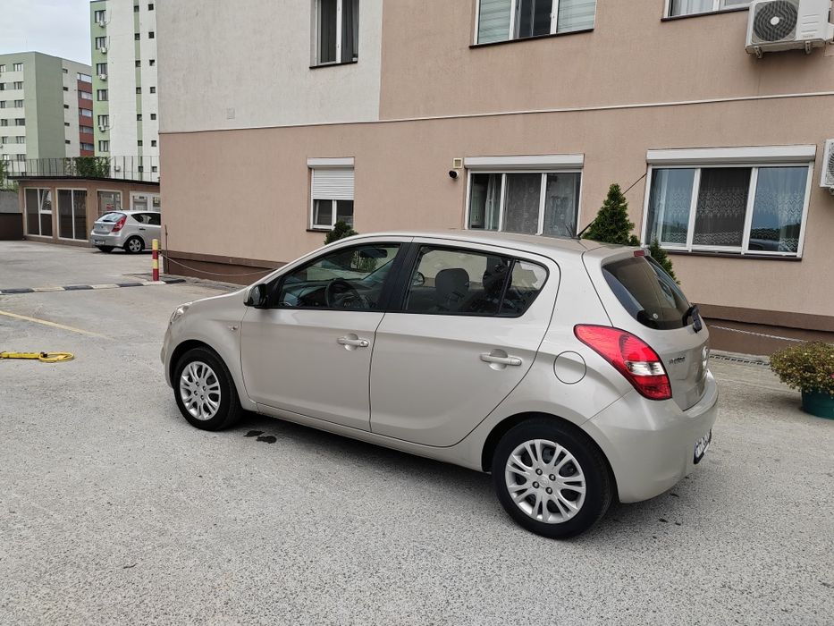 Vând Hiunday I20 proprietar