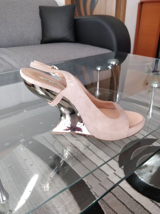 Sandale dama piele intoarsa Italia), model deosebit