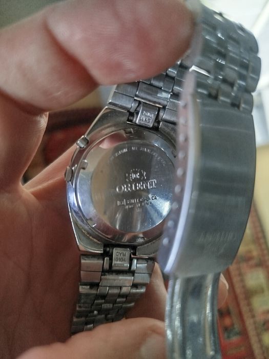 Продаются часы "Ориент"