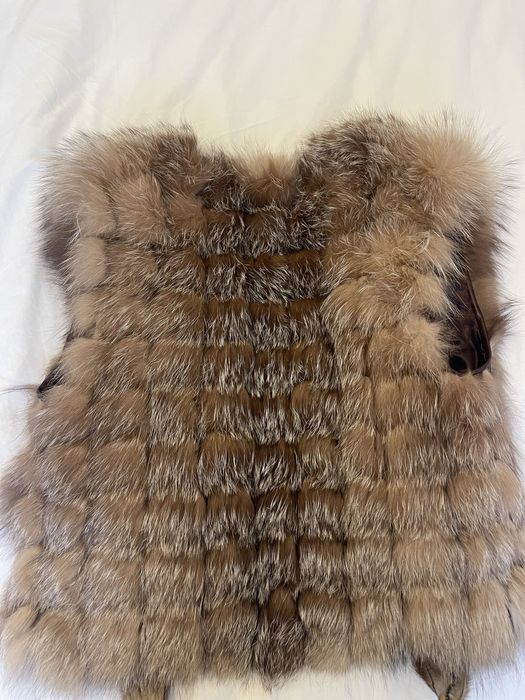 Vand vesta din blana vulpe polara