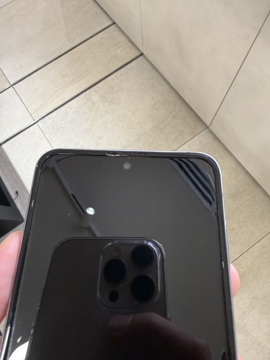 Samsung z flip 4
