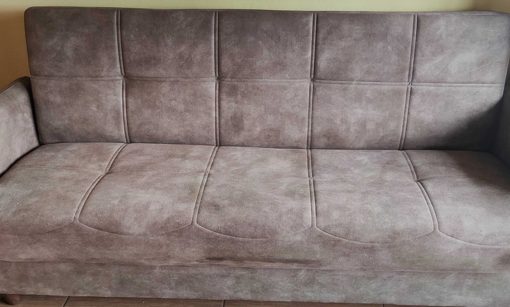 Разтегателен диван