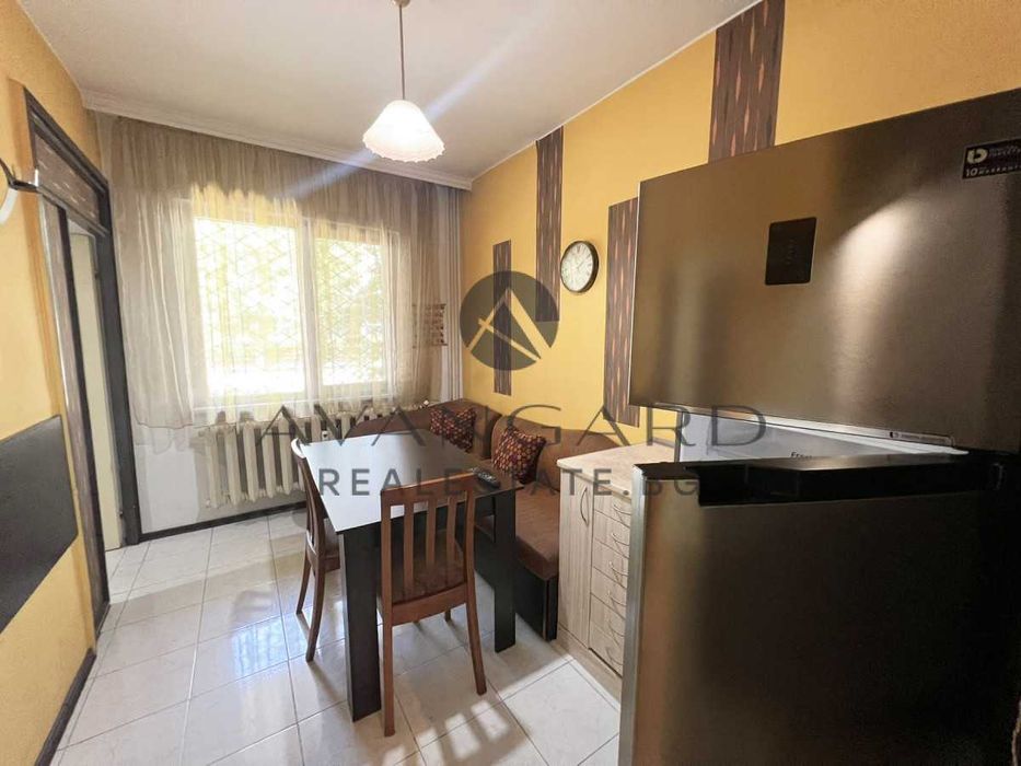 Продава се Тристаен апартамент в Пловдив, Кършияка - 90 кв.м за 1510 €/кв.м - Снимка #4
