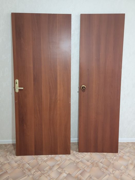 Продам двери дешево