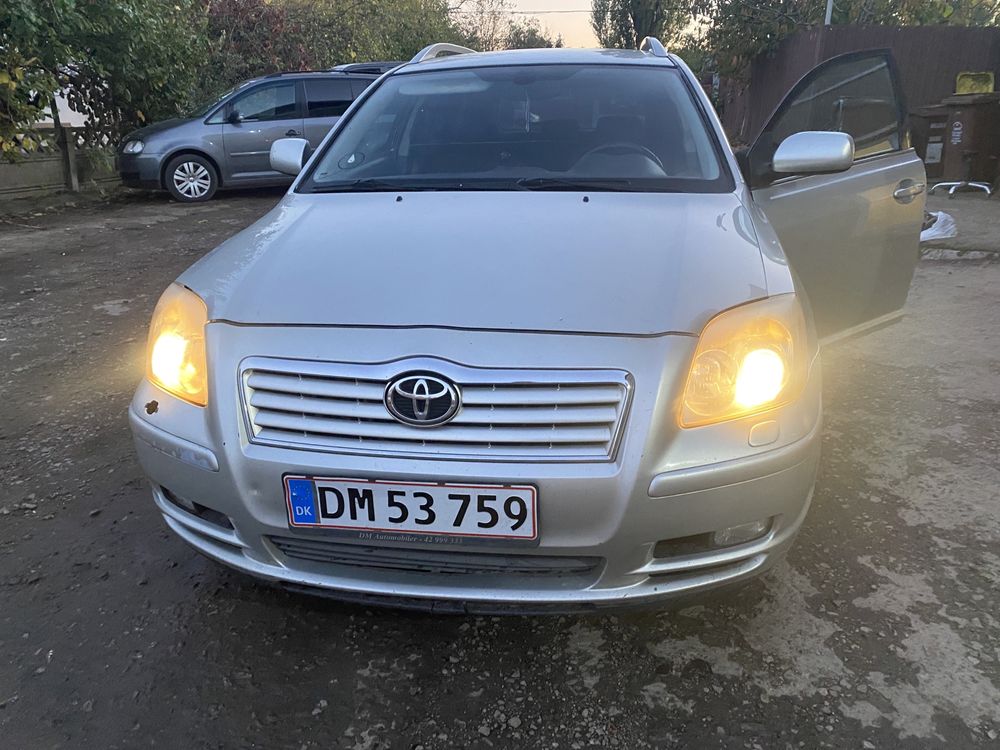 Piese toyota avensis motor 2.0 disel d4d