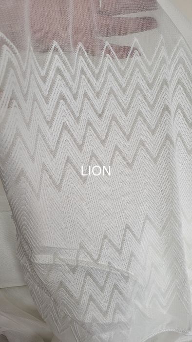 Тънки пердета различни модели