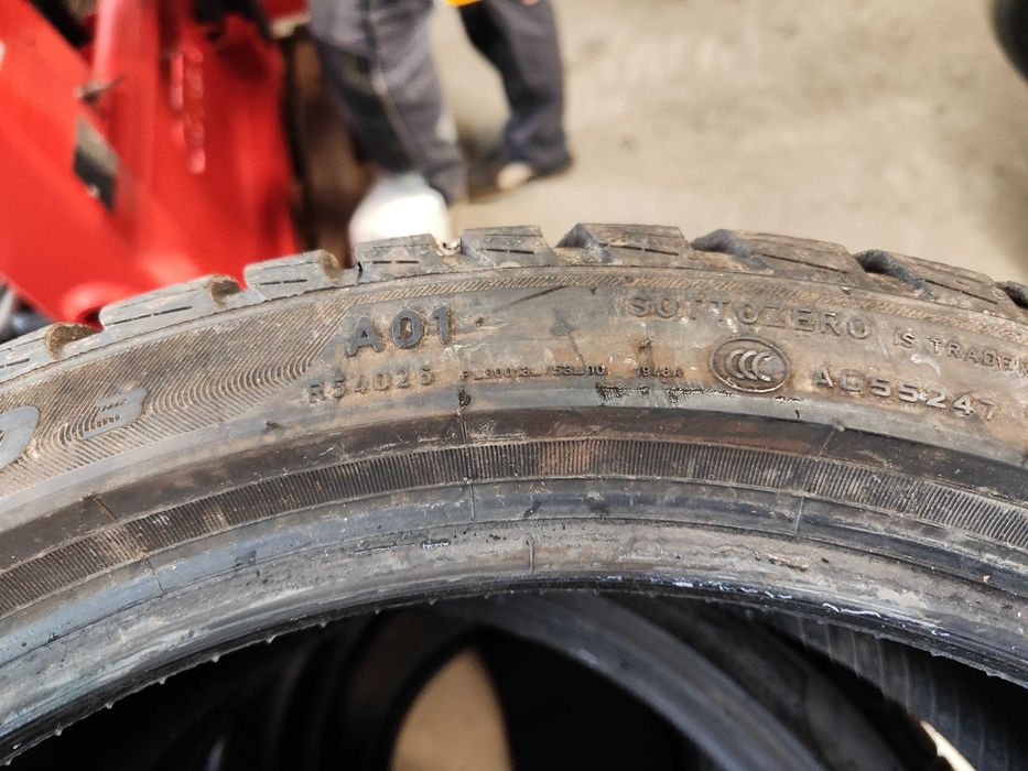 4бр.зимни гуми 225/40/18 Pirelli