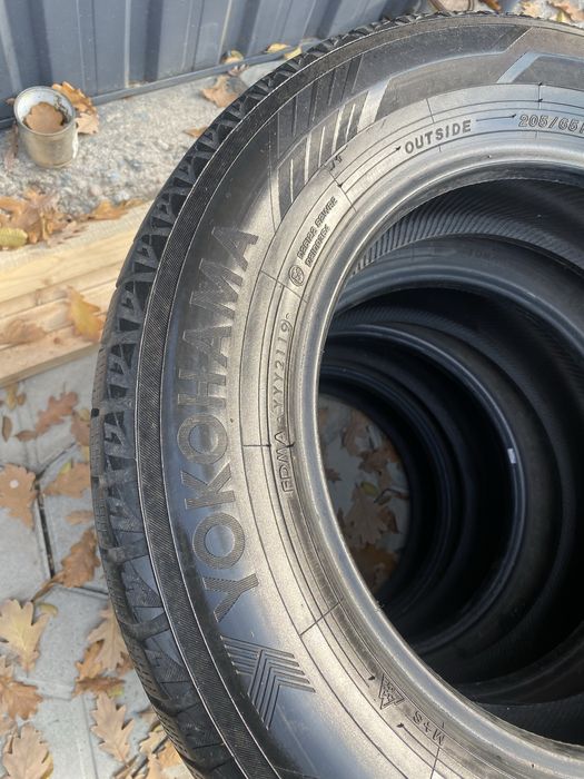 Шины 205/65/16 зимние в хорошем состояние