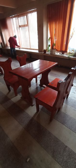 Set masă cu scaune lemn