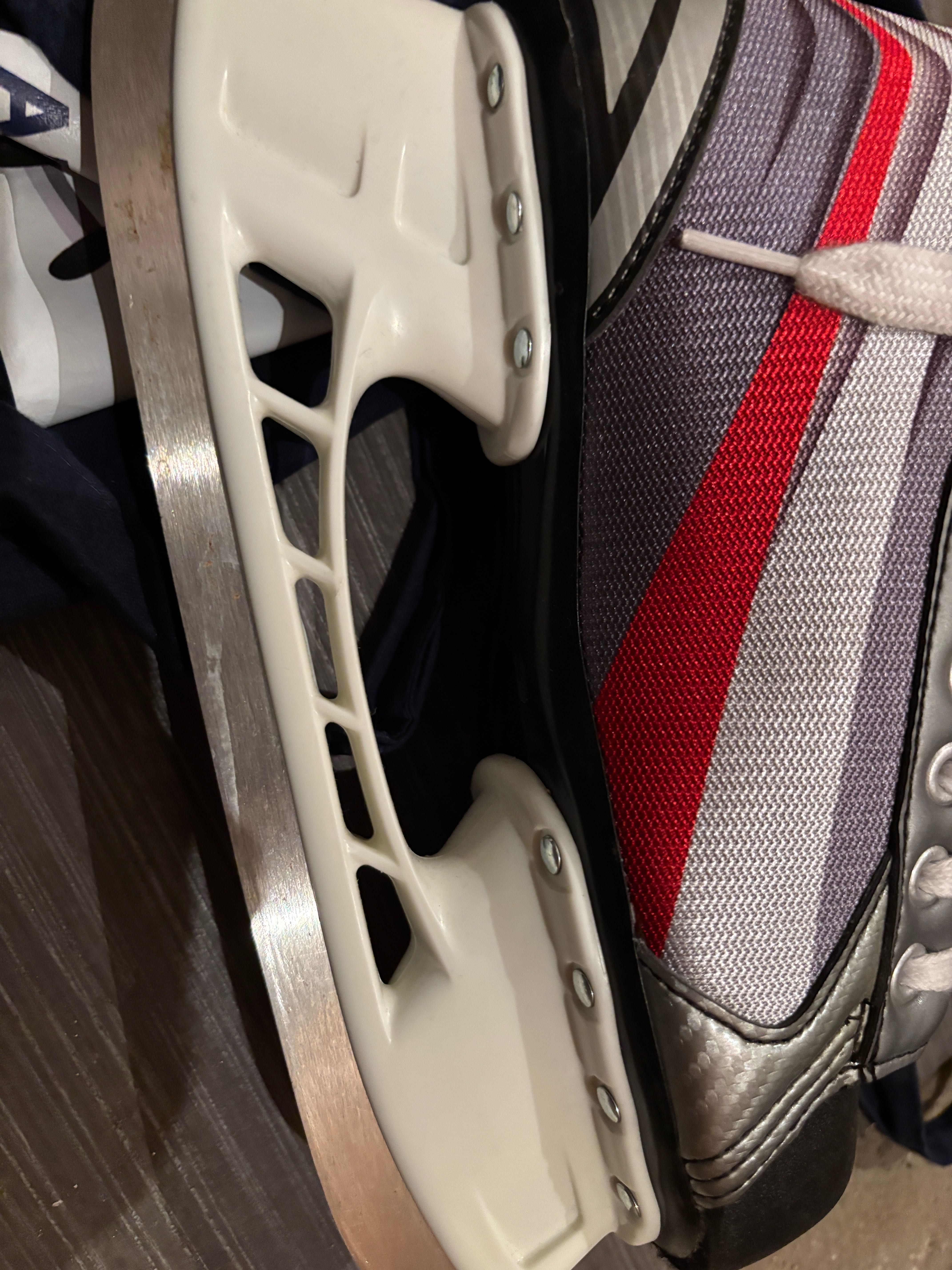 Зимни кънки Nike Bauer детски/дамски 38,5 хокейни, на първо заточване