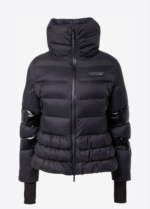 Яке Armani Exchange