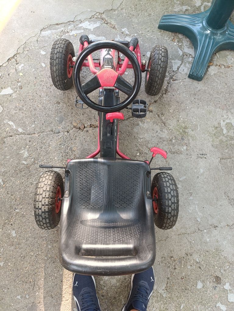 Количка М Toys с педали и волан
