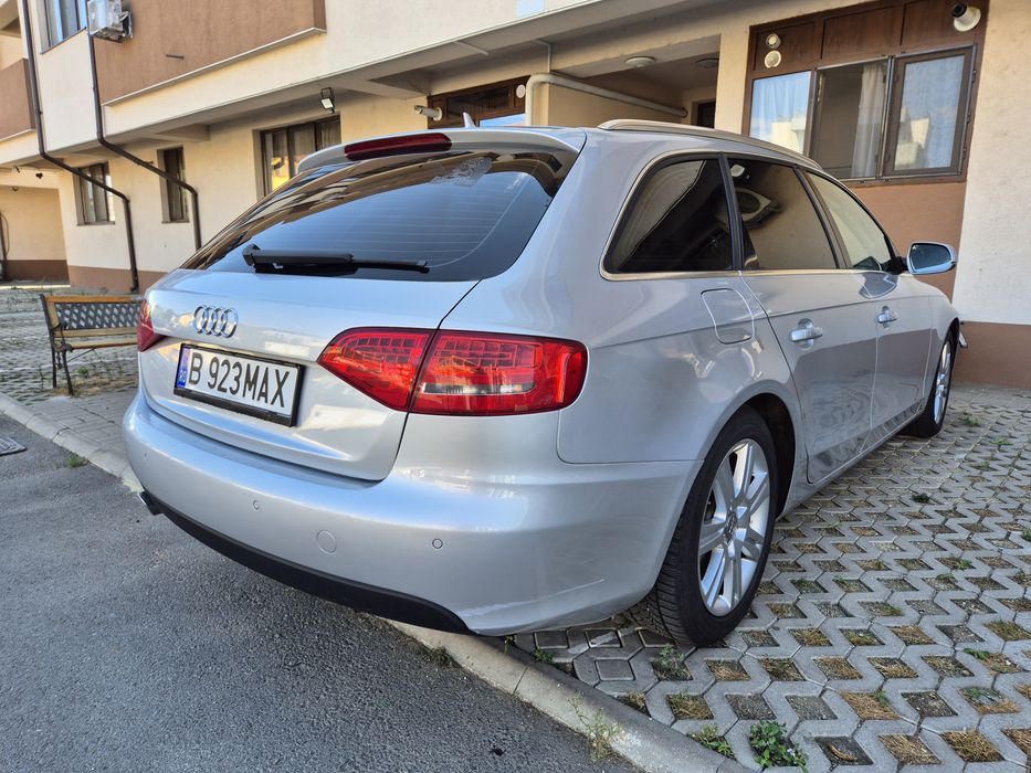 Proprietar Audi A4, 2.0 diesel, 2012, panoramic, automat