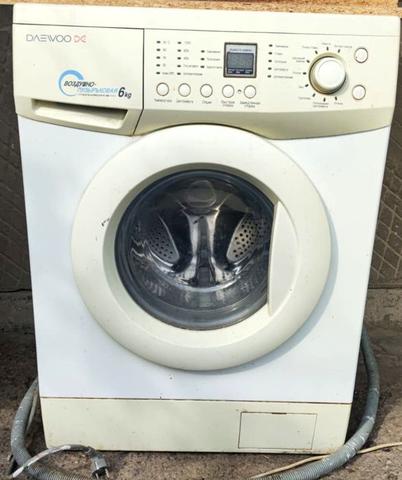 Продам стиральную машинку