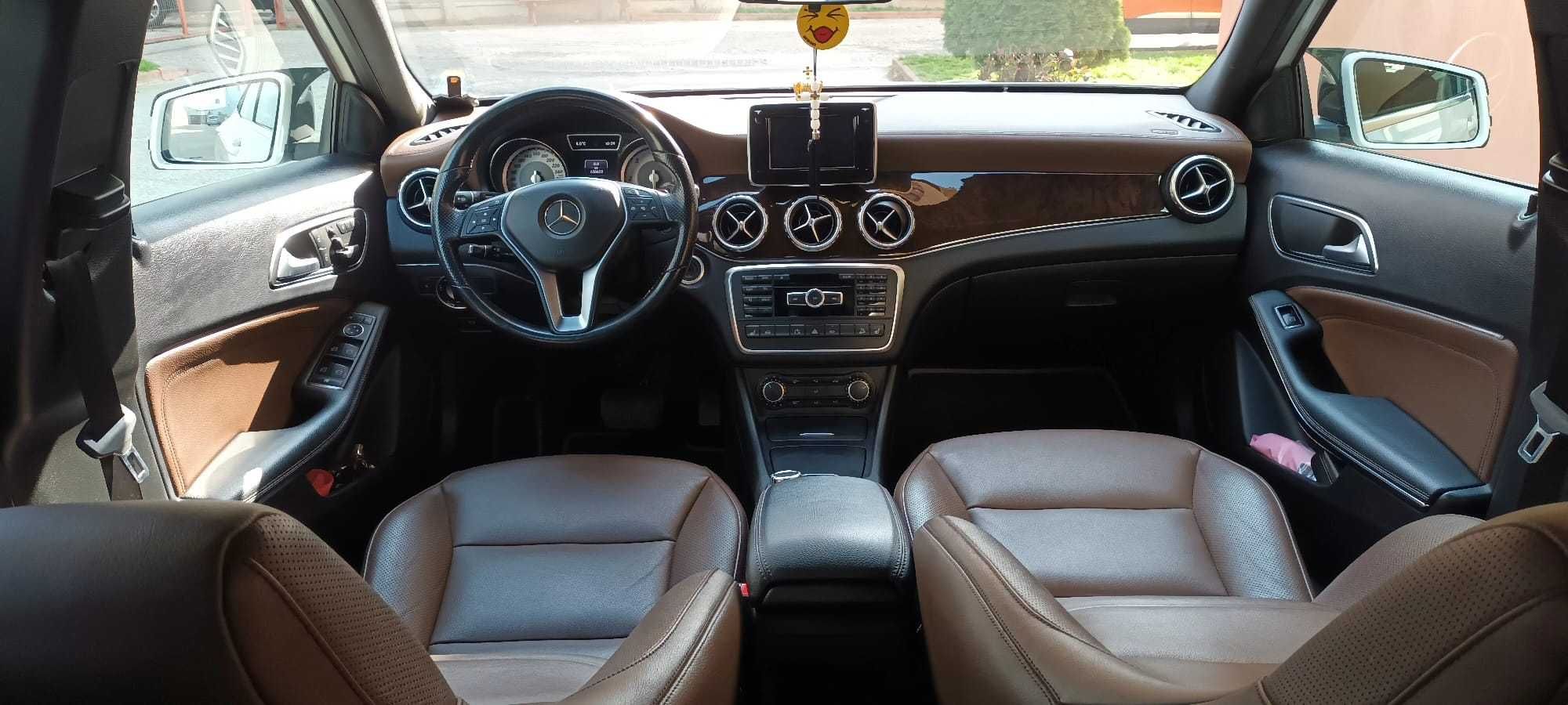 Mercedez Benz GLA