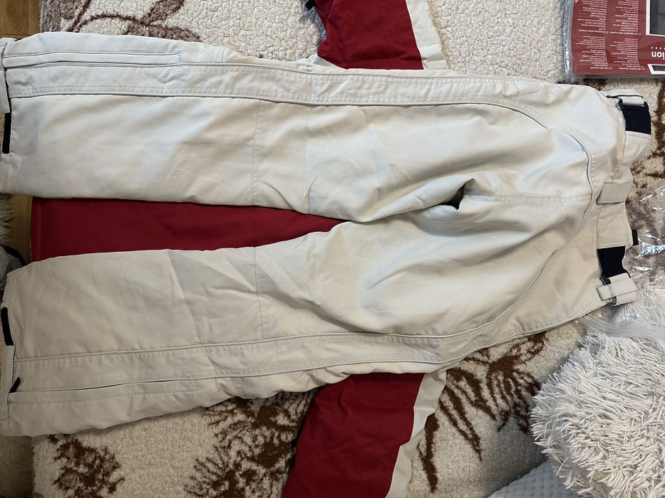 Vand costum Ski dama marimea 36