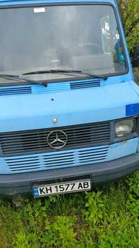 Mercedes benz 307D Мерцедес