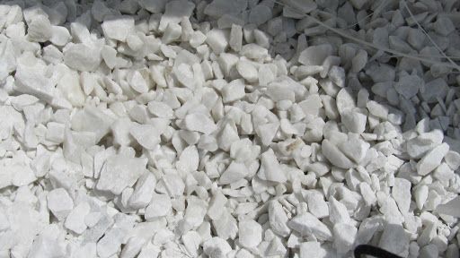 Мрамор белый молотый (крошка) цена за 50 килограмм камня
