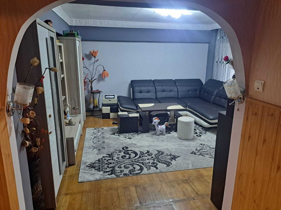 Apartament 3 camere Turnu Magurele