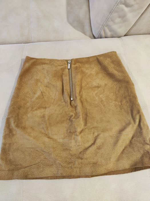 Fusta scurta 100% piele naturala intoarsa