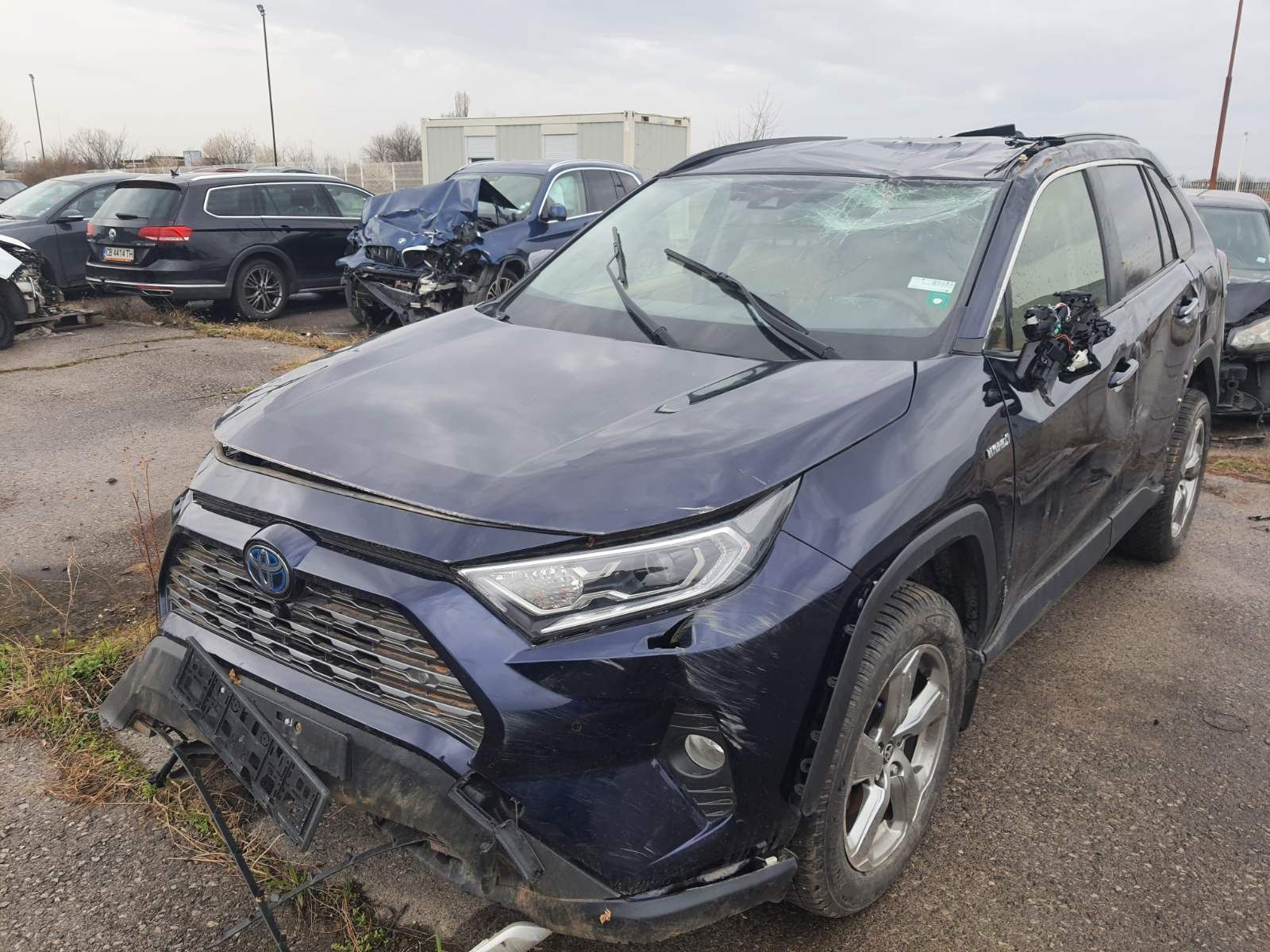 След ПТП На Части Toyota RAV4 2.5 Hybrid 2019