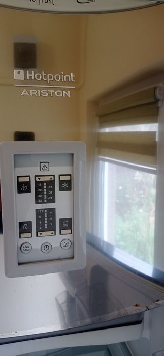 Frigider Ariston Hotpoint 410litri