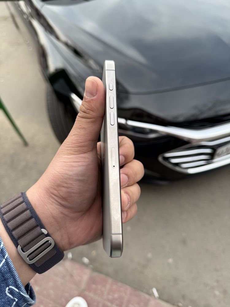 iPhone 15 Pro Max 256GB 100% Yomkost