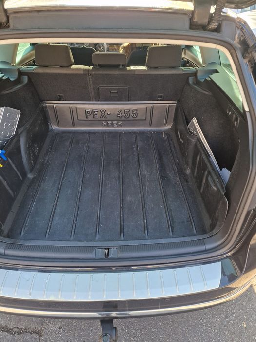 Lada dedicata Portbagaj vw passat b7