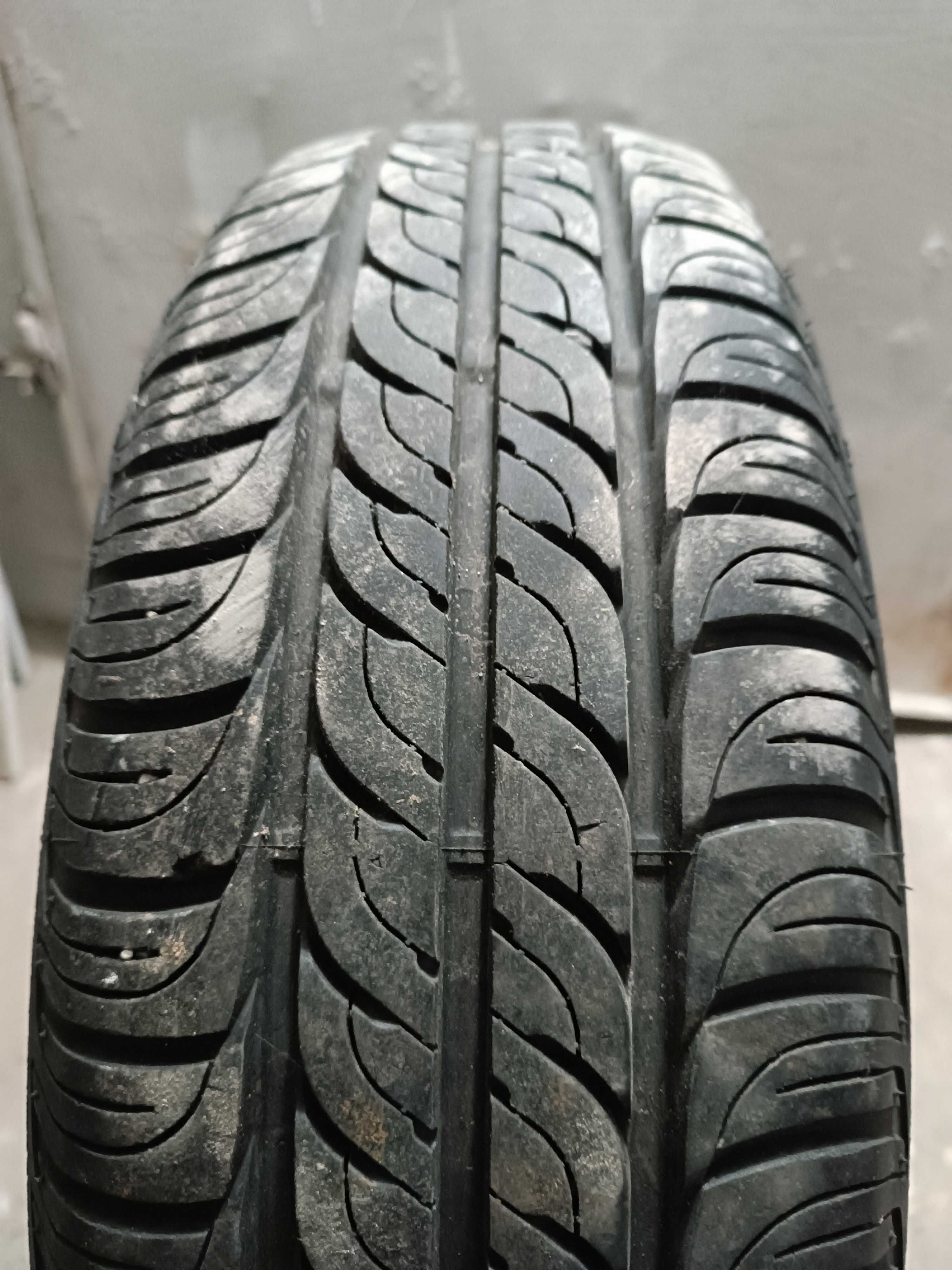 Anvelopa Vara 185/65 R15 Firestone MultiHawk