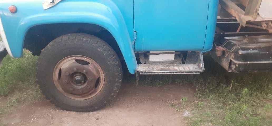 Продам ЗиЛ Самосвал