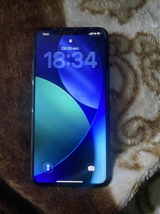 Продам айфон 11pro max 256