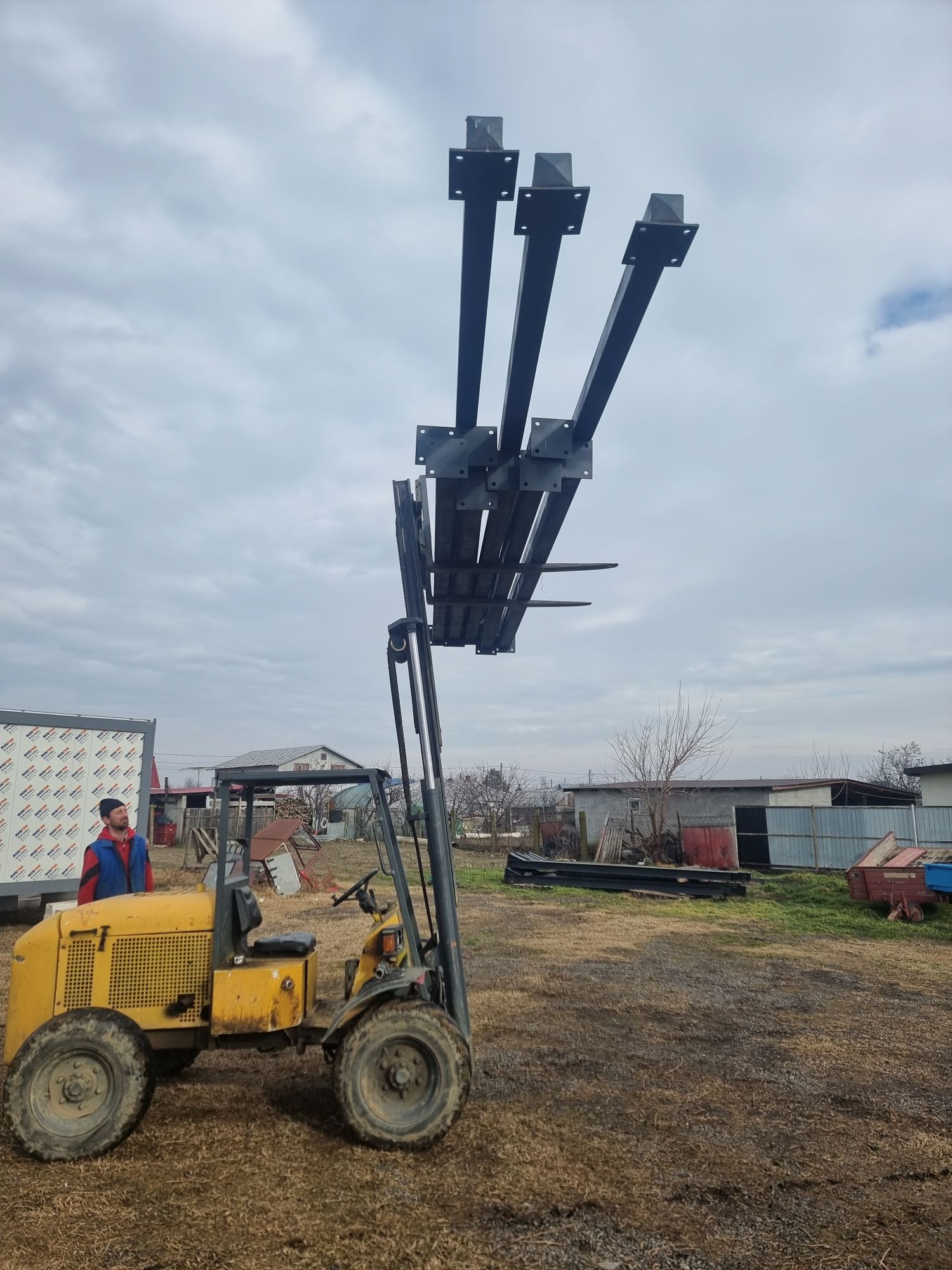 Tormac stivuitor teren accidentat 2.5 Tone
