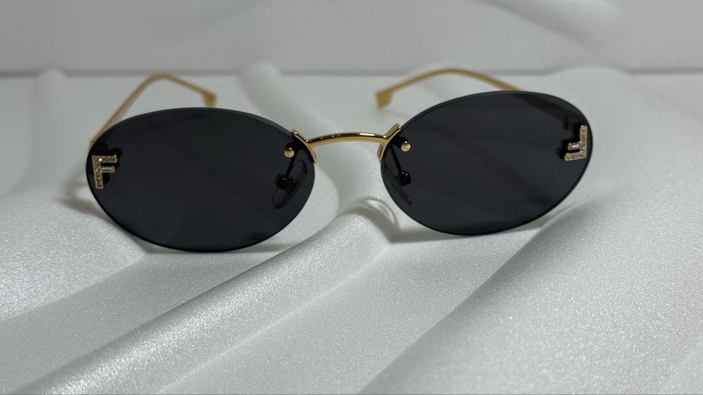 Дамски слънчеви очила Fendi