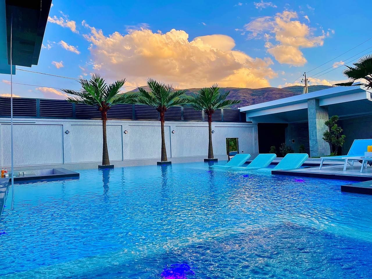 Дача для отдыха ,,Diamond hall Villa"