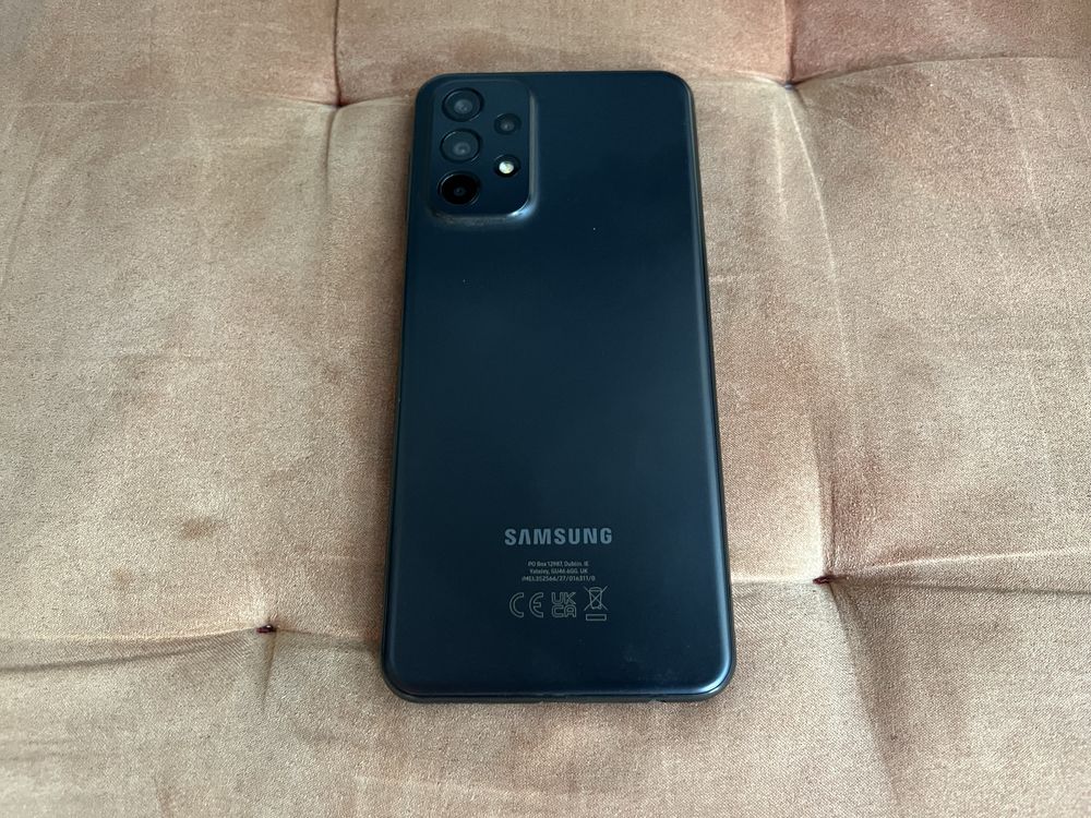 Продавам Samsung Galaxy A23 5G 128/4GB