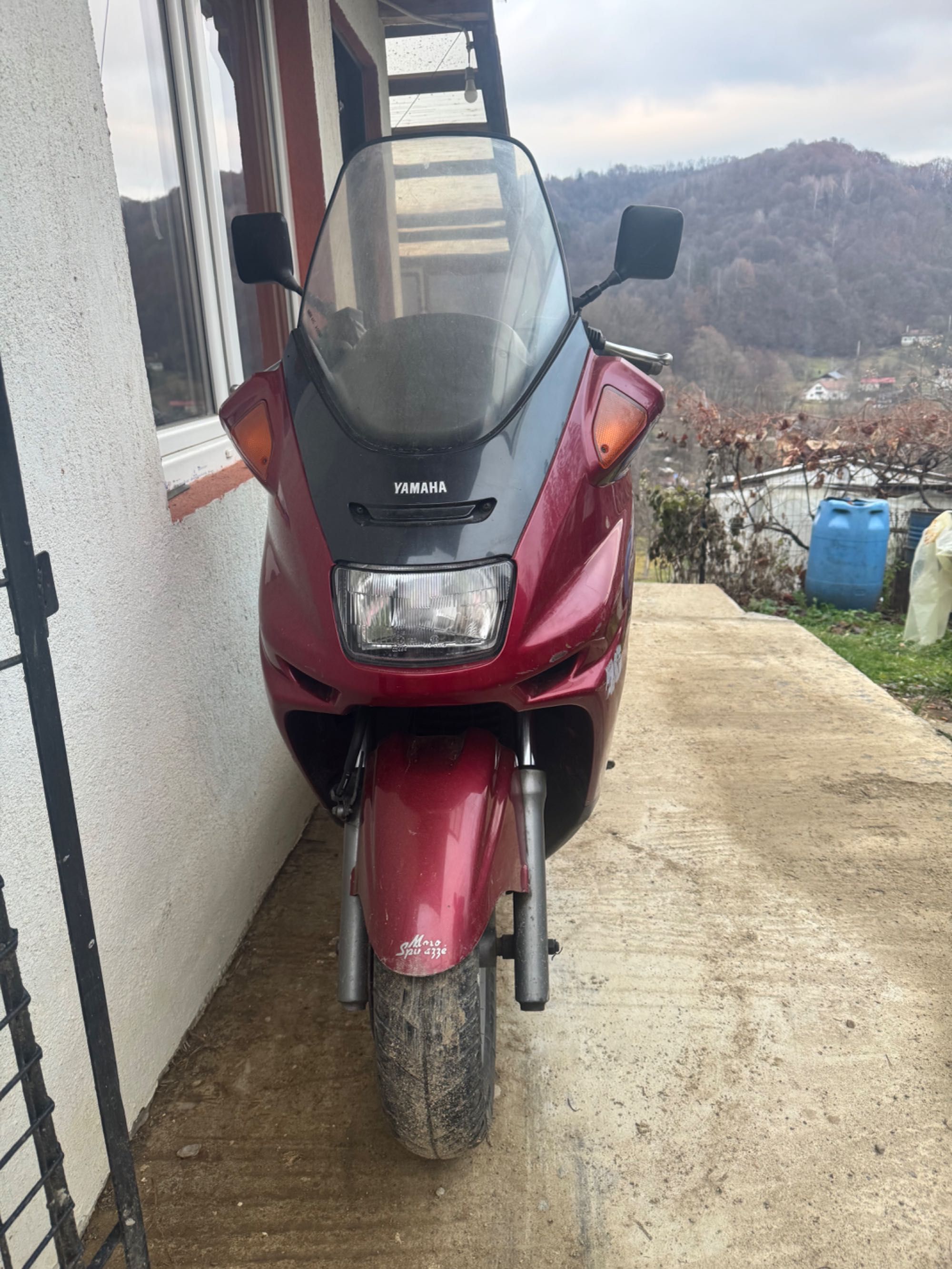 Vând motocicletă Yamaha majestic cu acte la zi