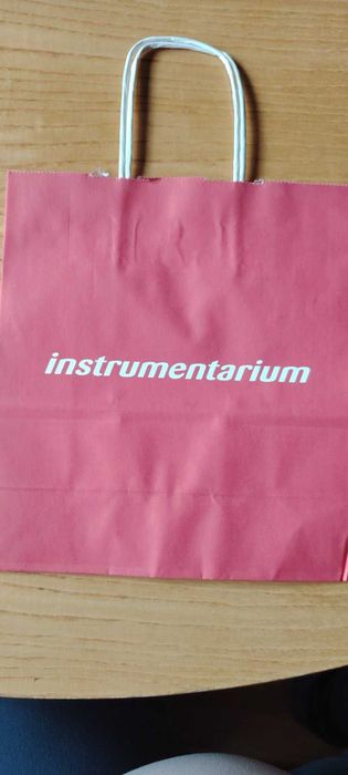 продавам подаръчни хартиени торбички