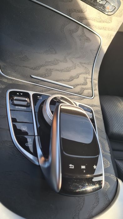 Mercedes glc 350e plug in hybrid >320hp  schimb cu teren