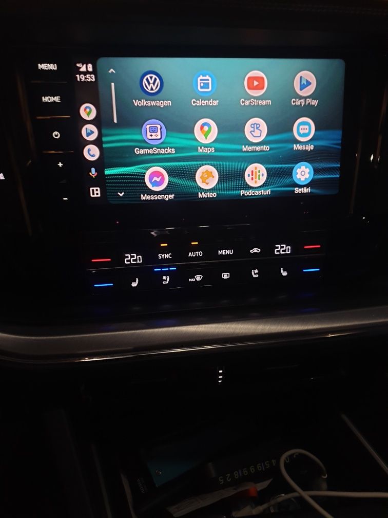 Apple CarPlay,AndroidAuto Volkswagen Touareg III CR7 fab. 2019-2022